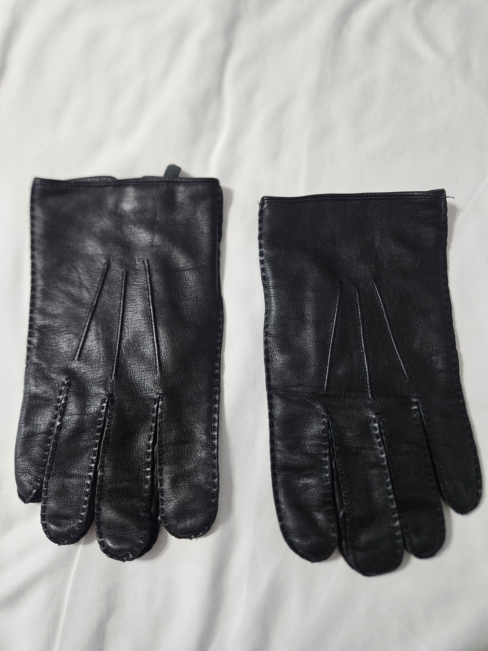 Chaps Black Leather Men’s Gloves